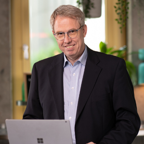 Henry Göttler – Vorstand OXID eSales AG